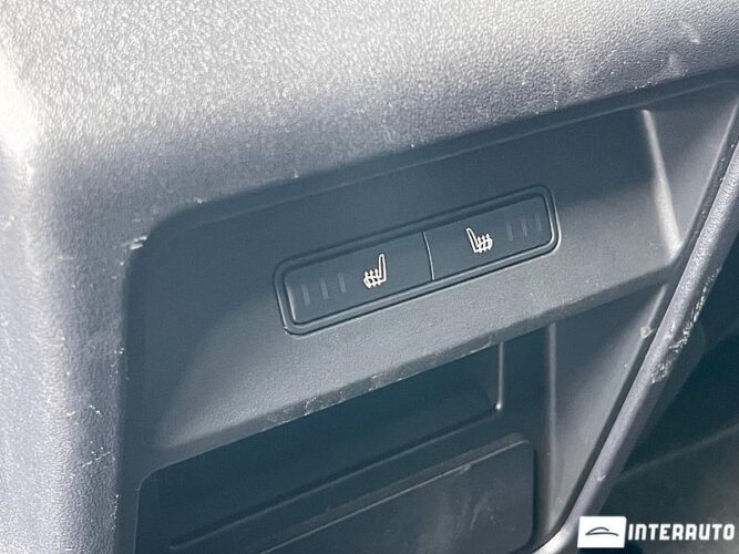 Land Rover Discovery Sport 49 interauto-car