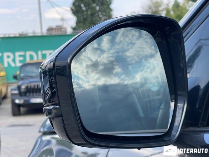 Land Rover Discovery Sport 38 interauto-car