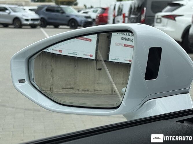 Audi A8 63 interauto-car