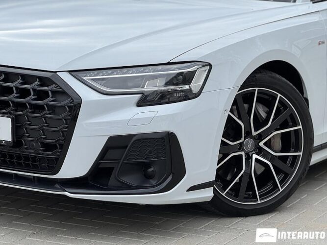 Audi A8 45 interauto-car