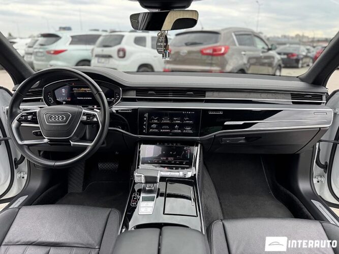 Audi A8 48 interauto-car