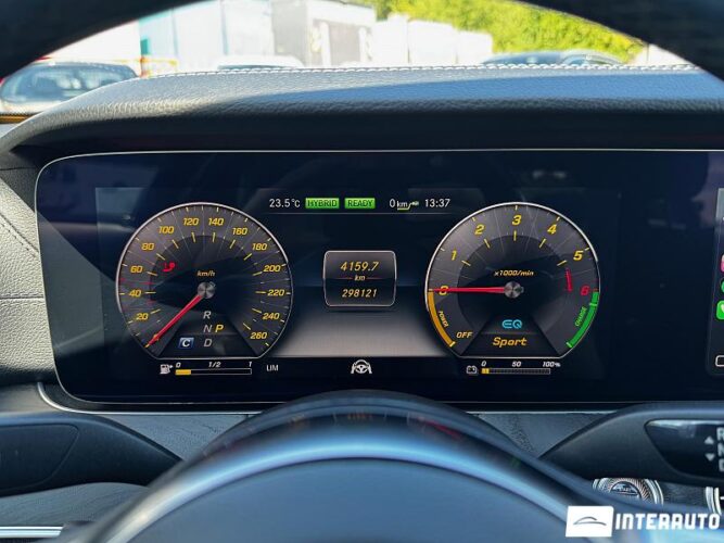 Mercedes E 300de 41 interauto-car