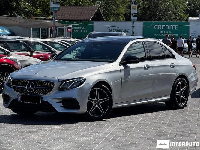 Mercedes E 300de 33 interauto-car