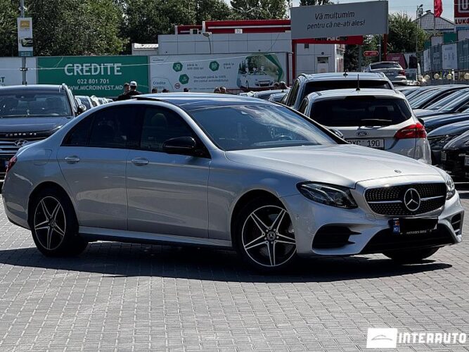 Mercedes E 300de 36 interauto-car