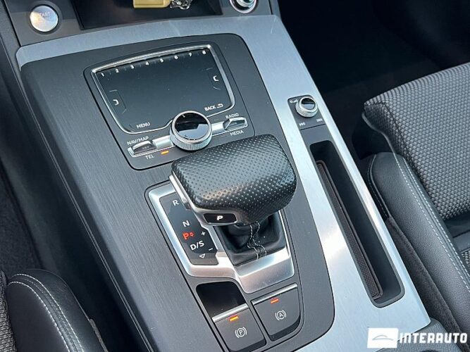 Audi Q5 41 interauto-car