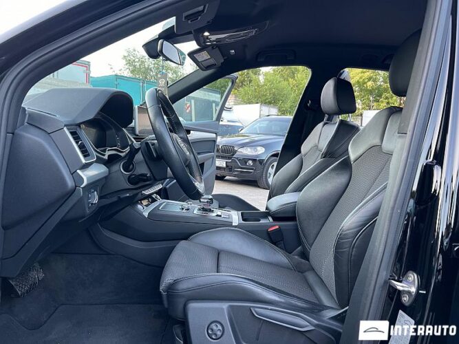 Audi Q5 32 interauto-car