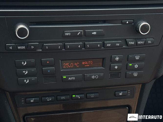 BMW X3 2.0D 40 interauto-car