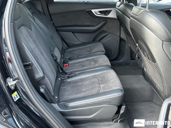 Audi Q7 E-Tron 58 interauto-car