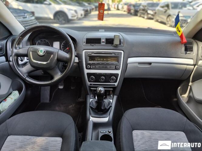 Skoda Octavia 29 interauto-car