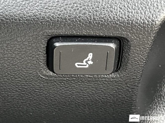 Toyota Corolla 41 interauto-car