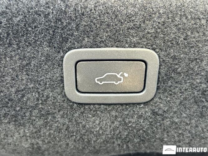 Jaguar XF 57 interauto-car