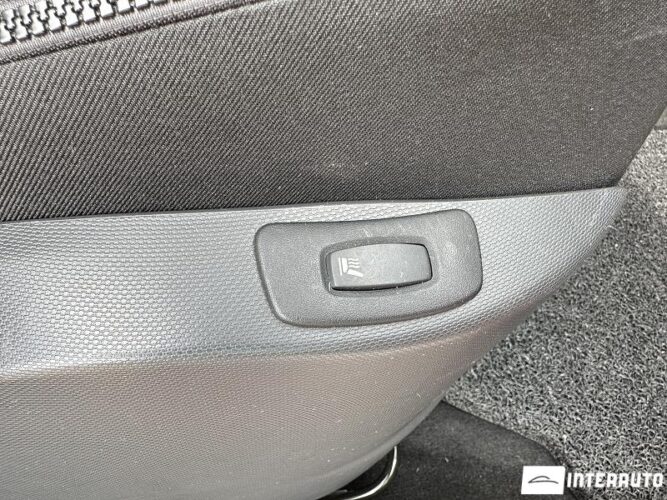 Renault Captur 43 interauto-car