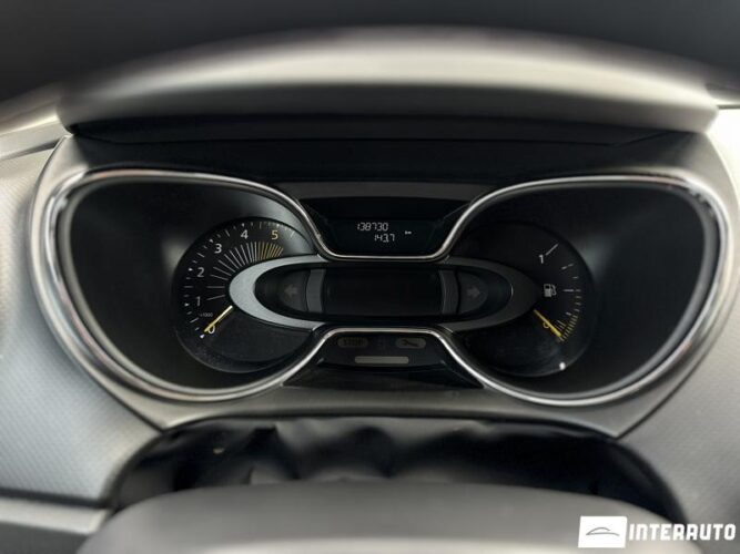 Renault Captur 40 interauto-car