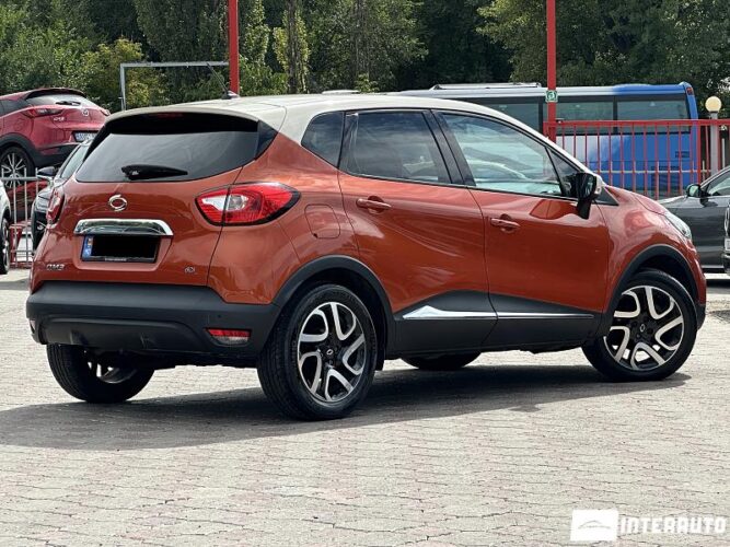 Renault Captur 32 interauto-car
