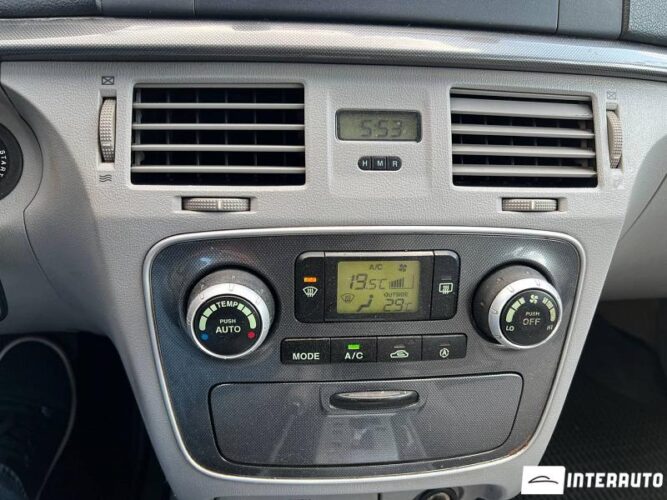 Hyundai Sonata 35 interauto-car