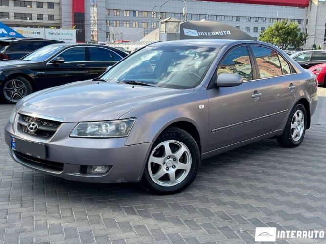 Hyundai Sonata 25 interauto-car