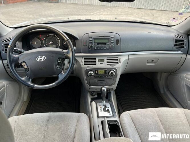 Hyundai Sonata 31 interauto-car