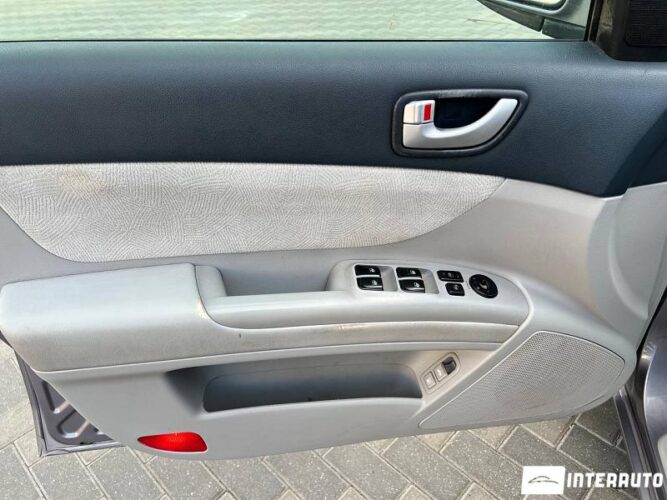Hyundai Sonata 29 interauto-car