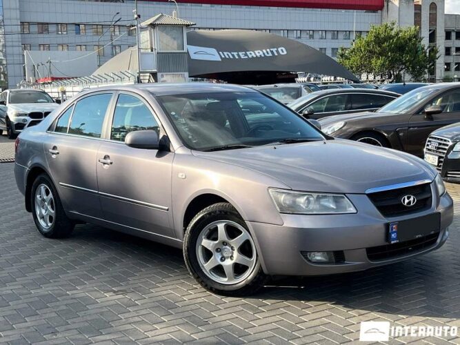 Hyundai Sonata 27 interauto-car