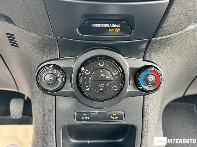 Ford Fiesta 41 interauto-car