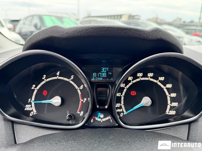 Ford Fiesta 38 interauto-car