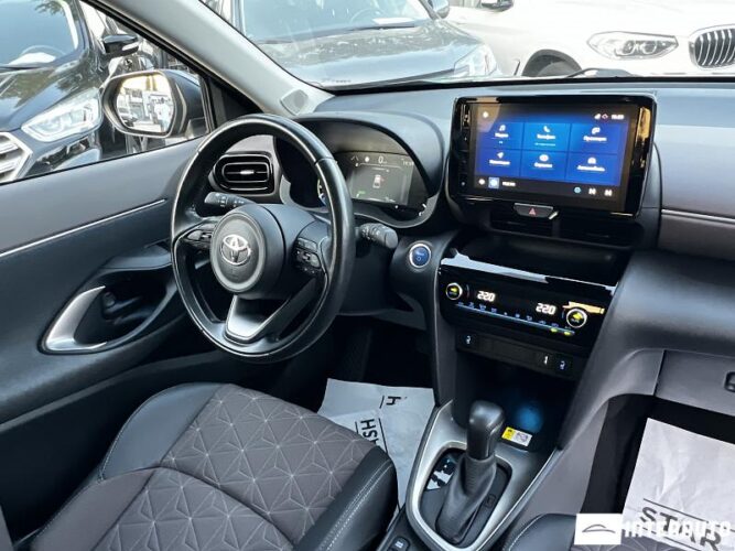 Toyota Yaris Cross 39 interauto-car