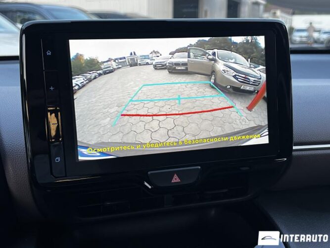 Toyota Yaris Cross 44 interauto-car