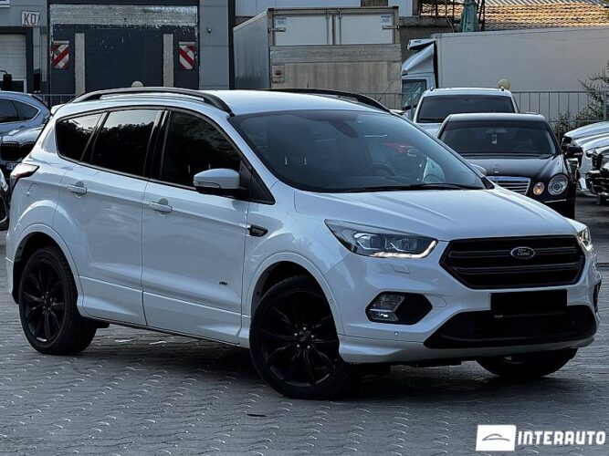 Ford Kuga 38 interauto-car
