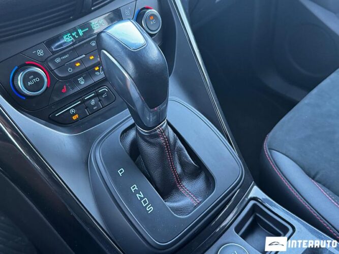 Ford Kuga 46 interauto-car