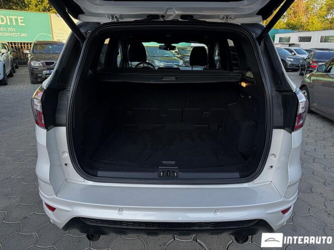 Ford Kuga 49 interauto-car