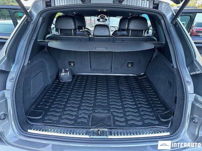 Porsche Cayenne S Hybrid 50 interauto-car