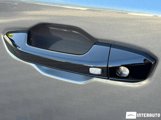 Maxus D90 Max 40 interauto-car