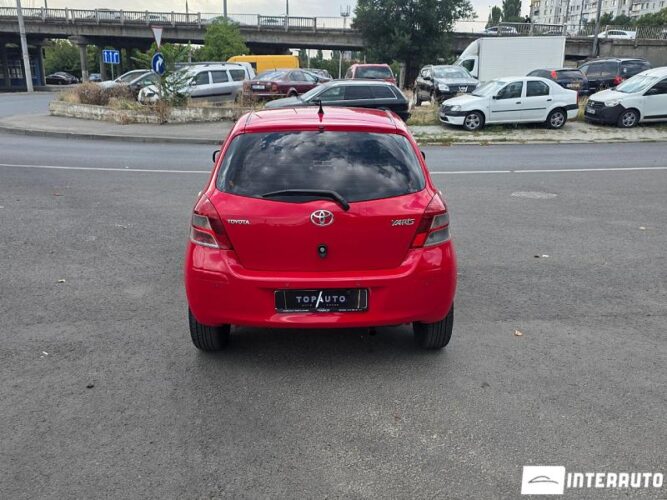 Toyota Yaris 31 interauto-car