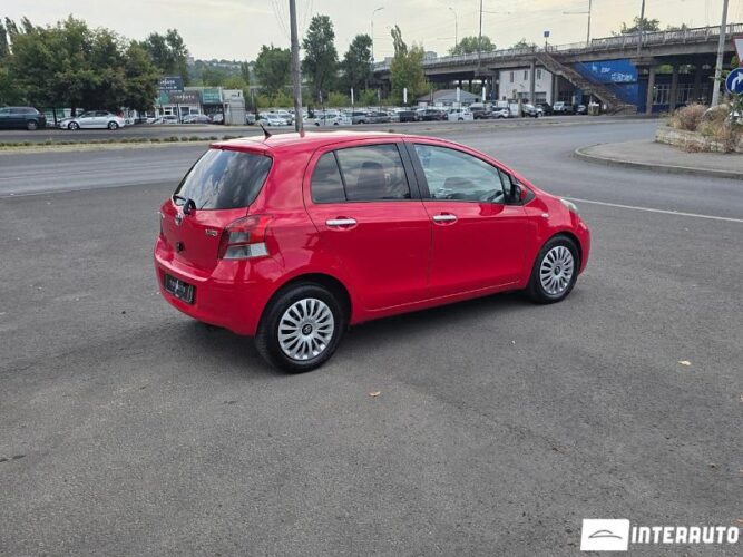 Toyota Yaris 30 interauto-car