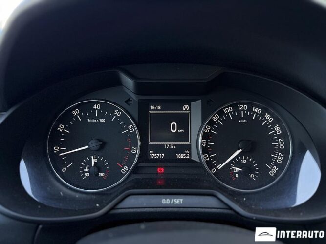 Skoda Octavia 39 interauto-car