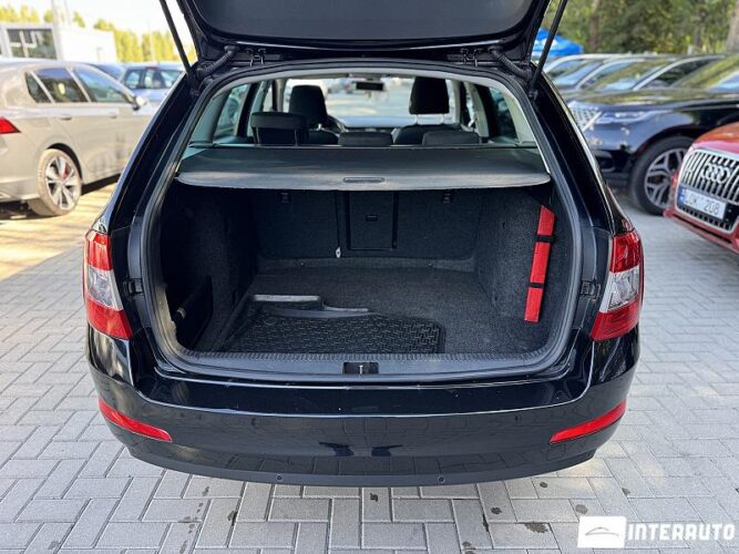 Skoda Octavia 33 interauto-car