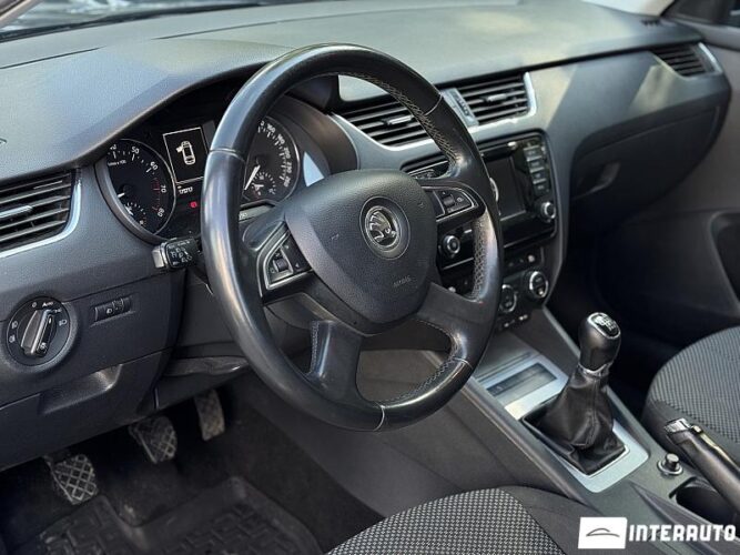 Skoda Octavia 36 interauto-car