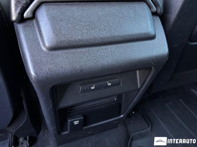 Land Rover Discovery Sport 48 interauto-car