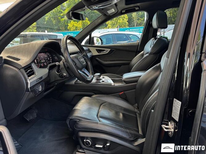 Audi Q7 E-Tron 38 interauto-car