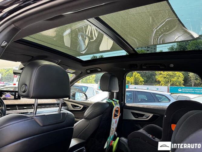 Audi Q7 E-Tron 48 interauto-car