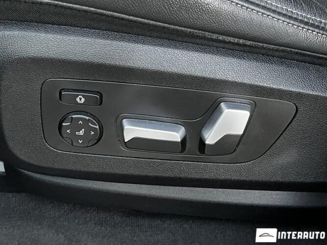 BMW X5 4.5e 50 interauto-car