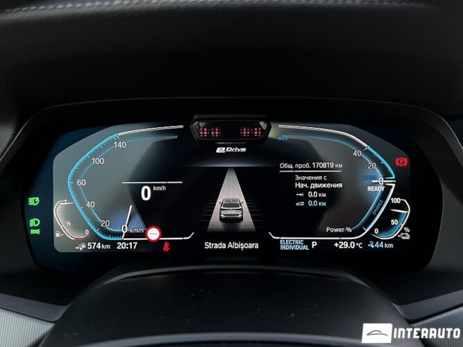 BMW X5 4.5e 40 interauto-car