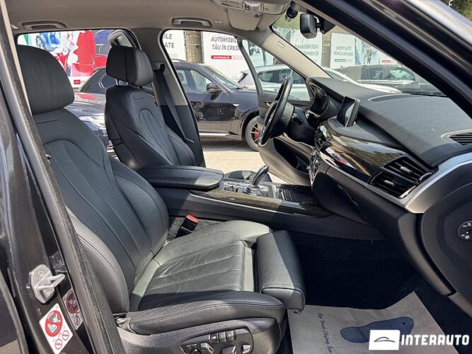 BMW X5 2.5D 50 interauto-car