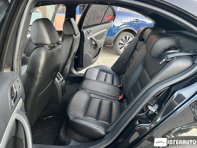 Skoda Octavia RS 42 interauto-car