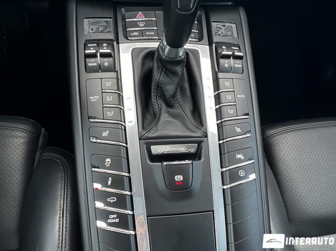 Porsche Macan S 51 interauto-car