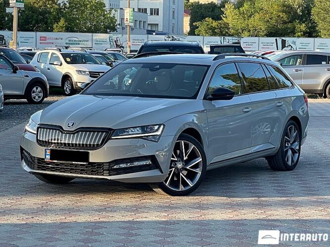 Skoda Superb 32 interauto-car