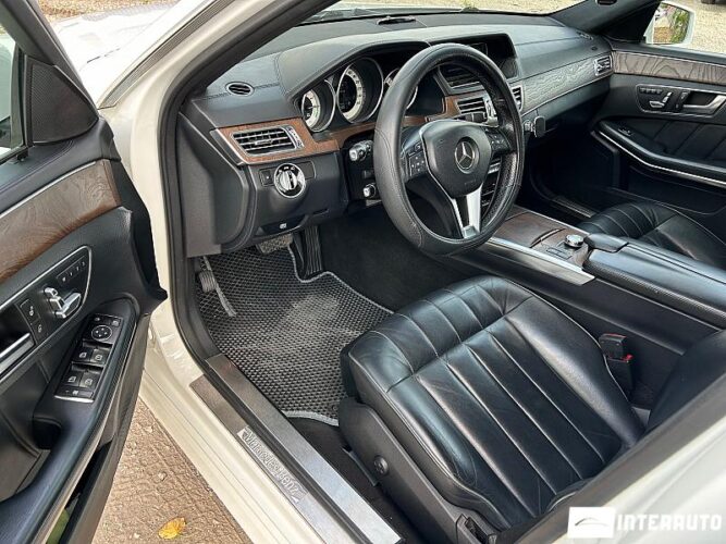 Mercedes E 300h 37 interauto-car