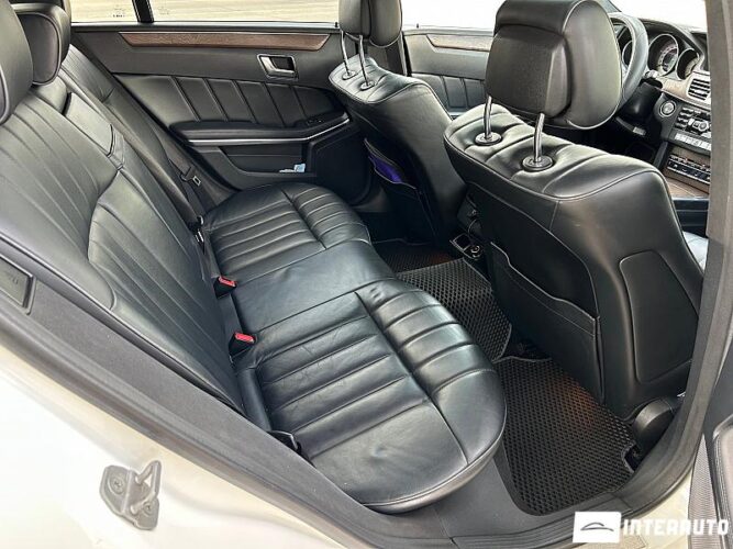 Mercedes E 300h 49 interauto-car