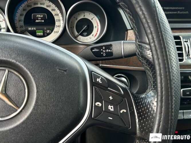 Mercedes E 300h 42 interauto-car