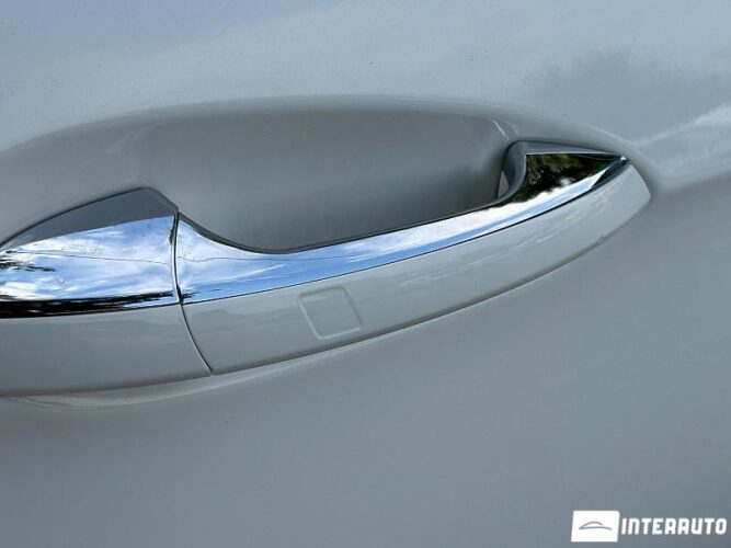 Mercedes E 300h 36 interauto-car